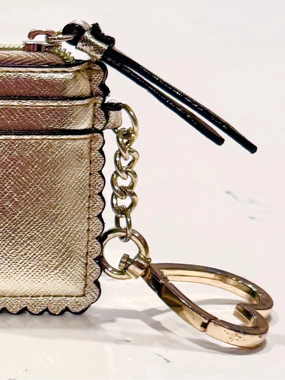 Victoria's Secret Gold Metallic Cardholder, Wallet and Heart Keychain EUC - Picture 4 of 10